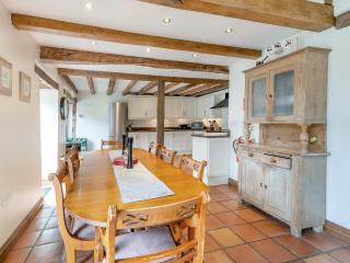 Wern Farm Barn - Cwmdu - 4