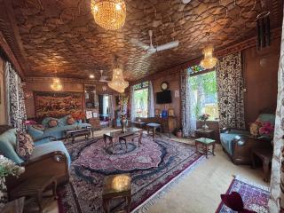 The Badyari Houseboats Group - 8