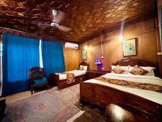 The Badyari Houseboats Group - 5