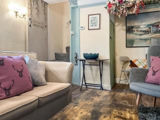 Robins Nest - Leek - 7