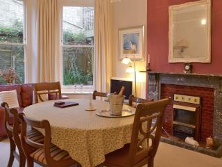 Candlelight Cottage - 2