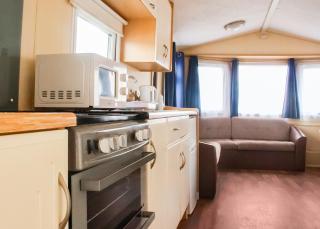 Eastern Beach Caravan Park - Caister-on-Sea - 6
