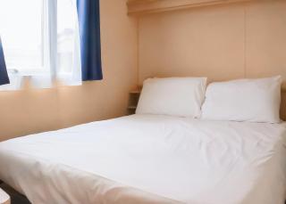 Eastern Beach Caravan Park - Caister-on-Sea - 5