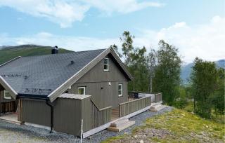 Cozy Home In Hornindal With Sauna - 1