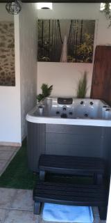 Maison avec jacuzzi - 1