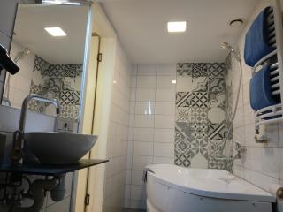 Spacy apartment on Laisves avenue - 6