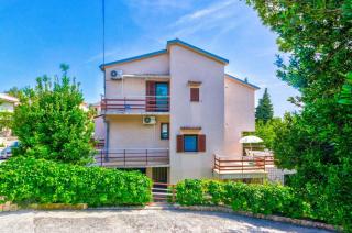 Apartments in Selce 41668 - 5