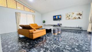 Bungalow Tok Sira Teluk Cempedak 18 Pax With BBQ - 6