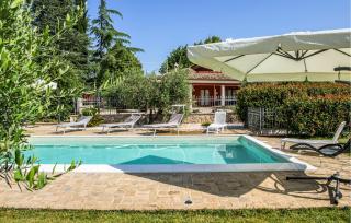 Gorgeous Home In Loc, Avenale, Cingoli - Avenale - 1