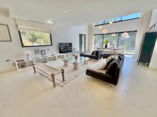 Modern Villa with Pool & Garden Saint-Aygulf - Saint-Aygulf - 2