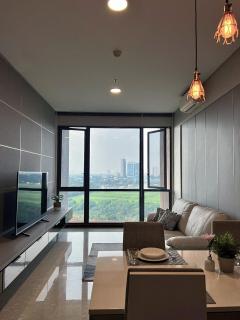Cozy Fully Furnished 2BR Apartment NavaPark BSD - Cilenggang - 0