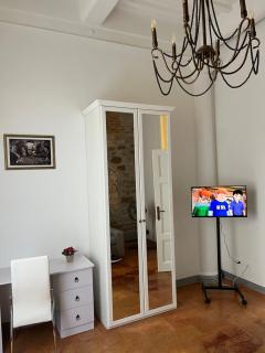 Luxmedieval House - 2