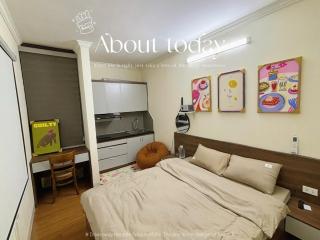 Aura Home - 1