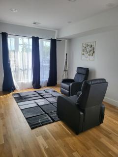 Tkc Villa - Newark - 8