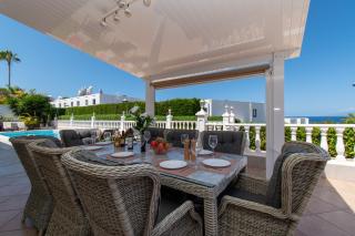 Stunning 6 Bedroom Villa Private Heated Pool - Adeje - 8