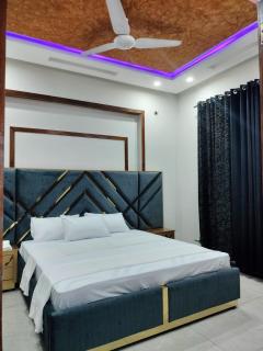 Islamabad Guest House - 9