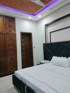 Islamabad Guest House - Dargai - 3