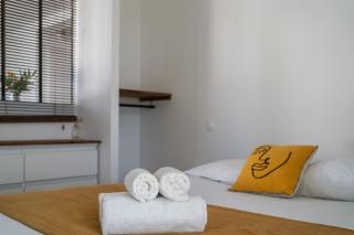Berder - T2 - 10 min gare - terrasse - parking - linge inclus - Vannes - 2