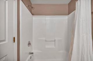 1Br in Heart of Downtown, Sauna, Prime Location - Cleveland - 8