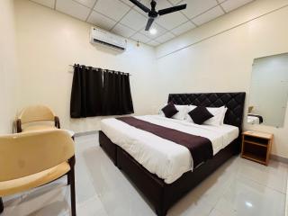 Hotel Wagheshwari - Ujjain - 3