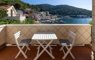 Awesome Apartment In Duboka With House Sea View - 1