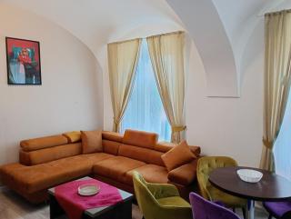 Alma Apartment DOWNTOWN - Košice - 9