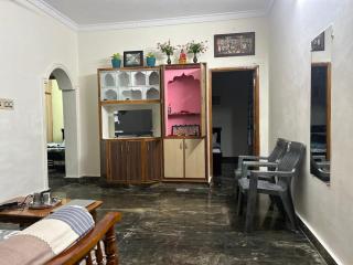 Nature's Nest Homestay Tirupati - Tirupati - 3