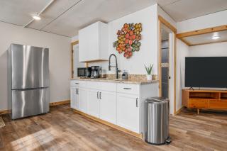 Modern Studio in Beach Resort near TC - Traverse City - 9