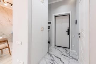 Urban Executive Suite & Close to MEGA MALL - 1