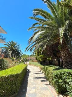 Anastasia's Garden - Green Apartment - Moudhros - 5