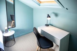 The Rockfield by Serene Stays Stylish 6BR near Anfield with Bar Parking Virgin Media and Fast WiFi - Liverpool - 1