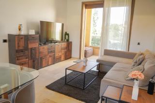 Appartement moderne à Marrakech Piscine, Jardin & fibre - 8