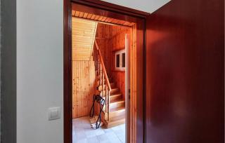 Nice Home In Draganic With House A Panoramic View - Draganići - 2