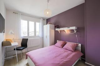 La coloc' Smart & Cosy - 4 chambres différentes et privatives sont disponible dans ce T4 de 80m2 en colocation - Jusqu'à 2 personnes par chambre - 1 lit double par chambre - 7