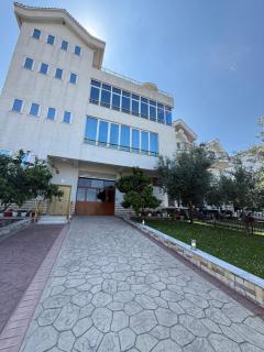 Murati Lake View Hotel - Tirana - 9