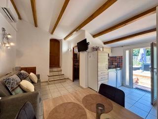 Le Plan de la Tour - Studio 2 pers climatisé, terrasse, parking, les olivades - Le Plan-de-la-Tour - 4