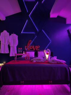 Suite craz in Love room Camargue - Beaucaire - 8