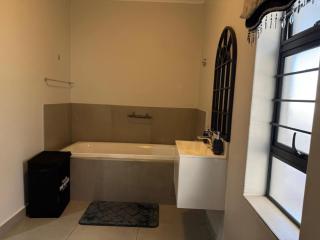 NYK Creations Apartments - Johannesburg - 3