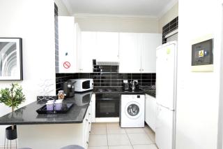De Medici Top Floor Apartment with Fireplace 1km to Convention Center - Johannesburg - 1