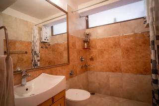 Lake View 2BHK close to Mall Road l Bay Breeze - 4
