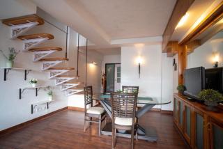 Lake View 2BHK close to Mall Road l Bay Breeze - 1