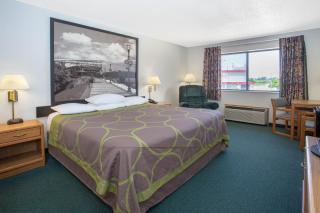 Budget inn & Suites - De Witt - 9