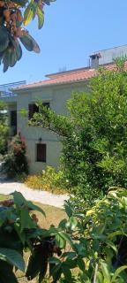 Betty's Garden House - Néa Ankhíalos - 4