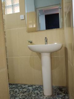 Oleesha Hotel & Restaurant - Negombo - 8