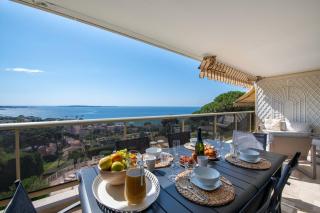 2-Br Apartment Sea View & Pool Cannes Croix des Gardes - 0