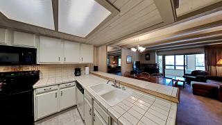 Beautiful 2 BR Condo with Mountain View! - Mammoth Lakes - 1