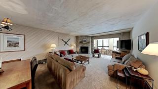 Fantastic 3 Bedroom Condo with Great Views - 5