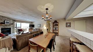 Fantastic 3 Bedroom Condo with Great Views - 3