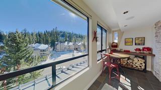 Beautiful 2 Bedroom Condo with Amazing View! - Mammoth Lakes - 3