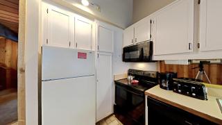 Cozy 4-Bedroom Home with Pool and Mountain View! - 2